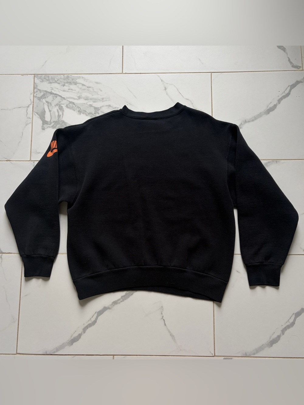 Vintage 1990s 90s Nike Challenge Court Crewneck Sweatshirt Size M Black Orange - Picture 2 of 6